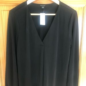 NWT Jersey Black Tunic with Front Pleat